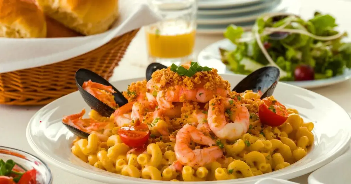 seafood mac and cheese